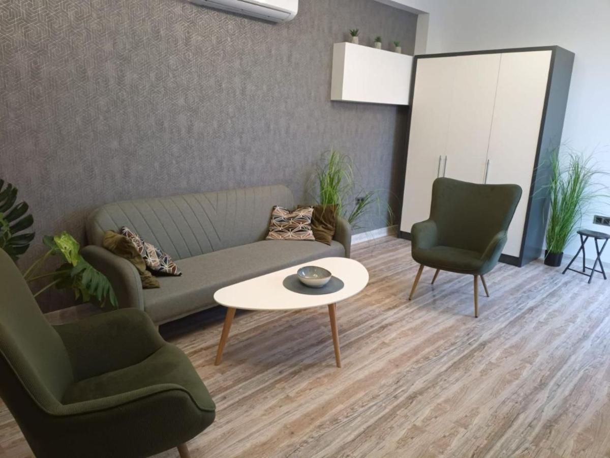 Grey House Aparthotel Zovuni Ngoại thất bức ảnh